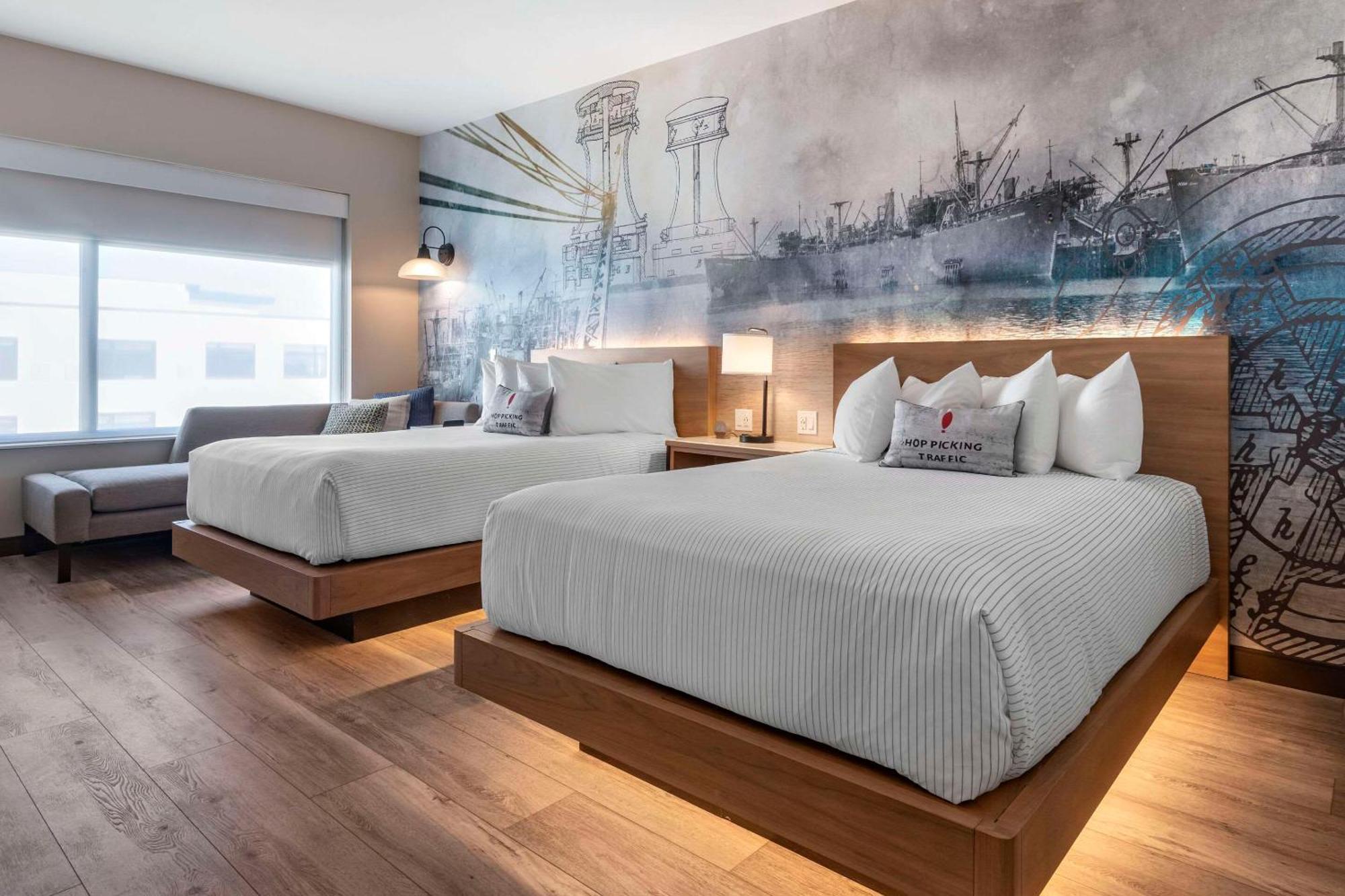 Cambria Hotel Portland Downtown Old Port Экстерьер фото