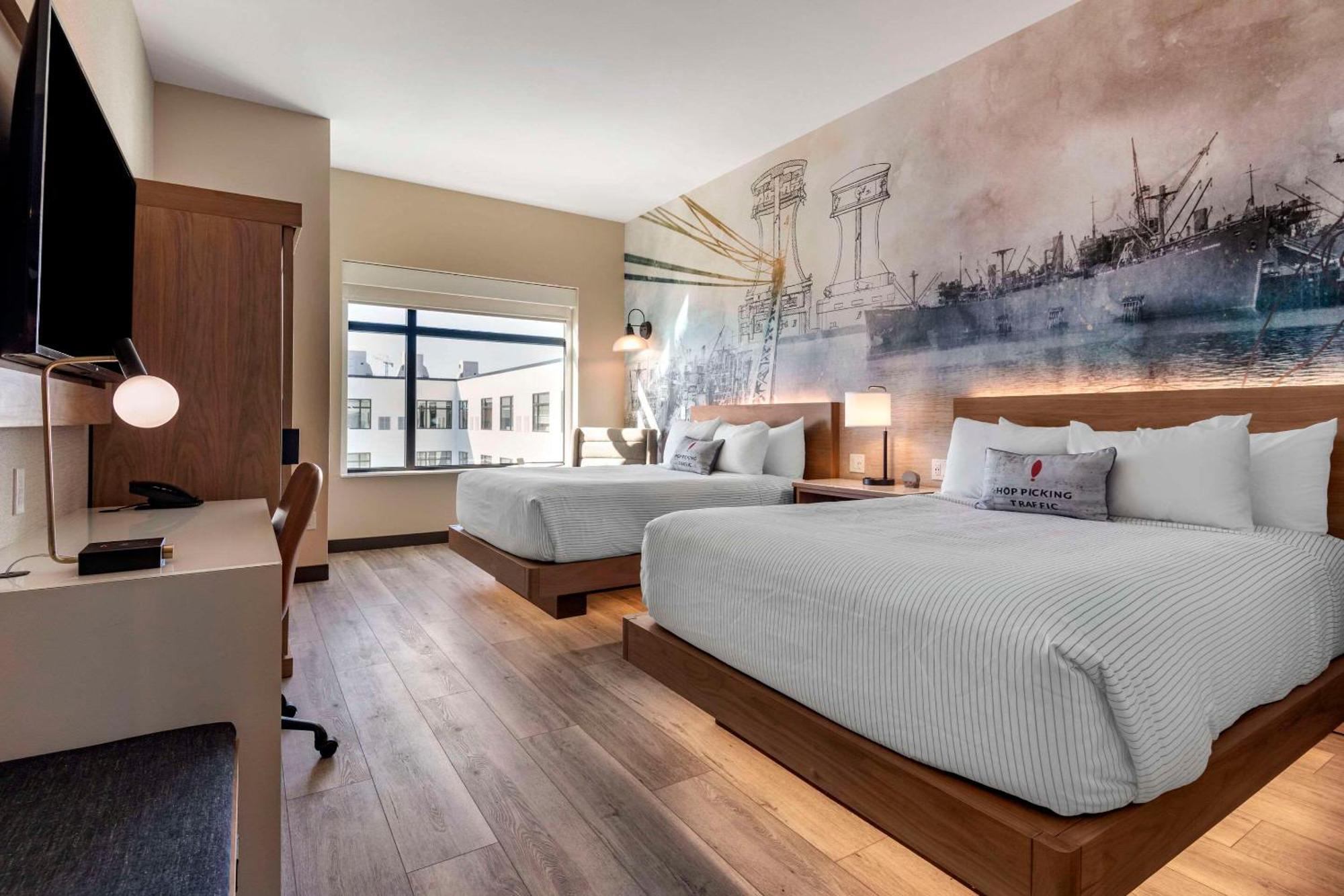 Cambria Hotel Portland Downtown Old Port Экстерьер фото